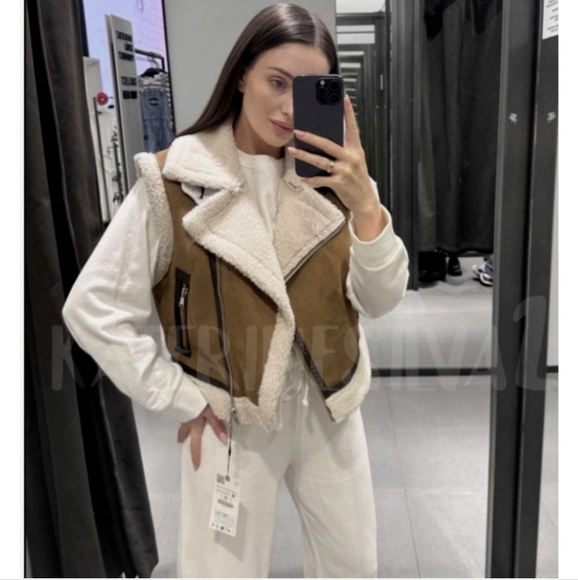 ZARA DOUBLE FACED FAUX FUR CROPPED VEST XS - Picture 2 of 15